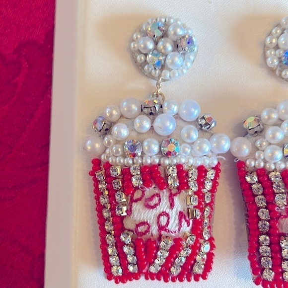 Brand New Piper K Hand Beaded Movie Popcorn Drop Earrings - Picture 4 of 11